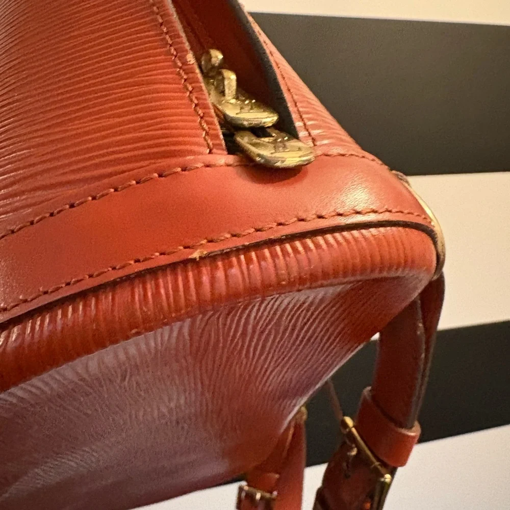 Louis Vuitton Epi Gobelins Backpack - Picture 5 of 11